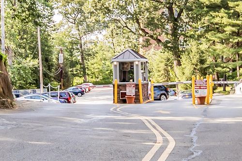 apt-4j-609 Palmer Rd, Yonkers, NY, 10701-5172 | Card Image