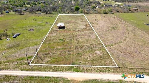 237 County Road 240, Gonzales, TX, 78629 | Card Image