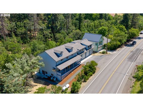 107 3rd Ave, Mosier, OR, 97040-1501 | Card Image