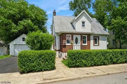 11 Mount Pleasant Ave, Wharton, NJ, 07885-2119 | Card Image