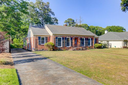 5676 Barfield Rd, Memphis, TN, 38120 | Card Image