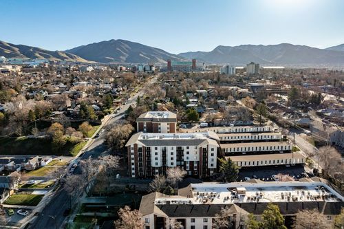 apt-306-1032 E 400 S, Salt Lake City, UT, 84102-3155 | Card Image