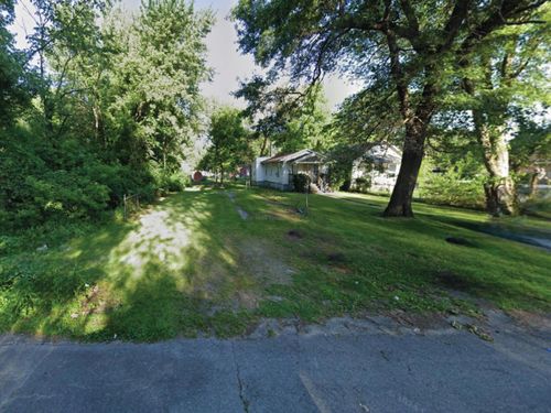 3824 Alabama St, Hobart, IN, 46342-1516 | Card Image