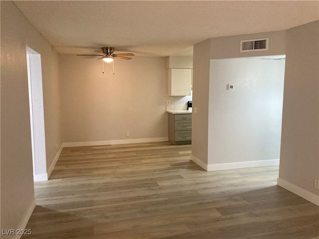 UNIT-2118 - 3151 Soaring Gulls Dr, Condo with 3 bedrooms, 2 bathrooms and null parking in Las Vegas NV | Image 10