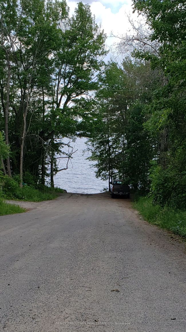 209 Maple Grove Lane, House other with 2 bedrooms, 1 bathrooms and 6 parking in South Frontenac ON | Image 27