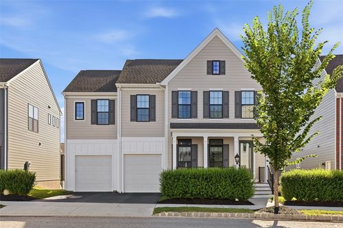 104 Limehouse Rd, Cranberry Twp, PA, 16066-5705 | Card Image