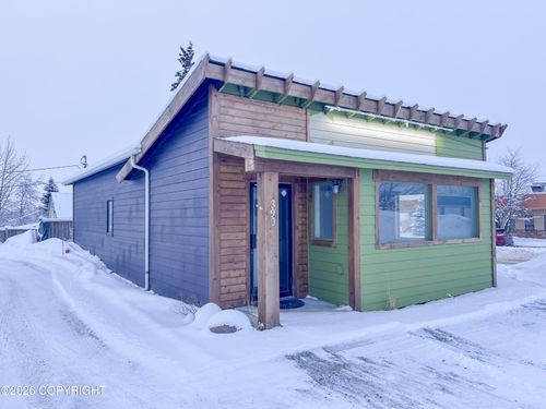 390 N Main Street, Wasilla, AK, 99654 | Card Image