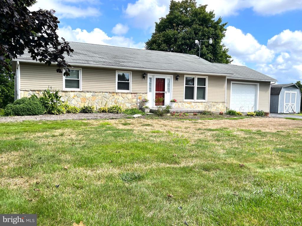 Upper Valley Rd, Christiana, PA 17509