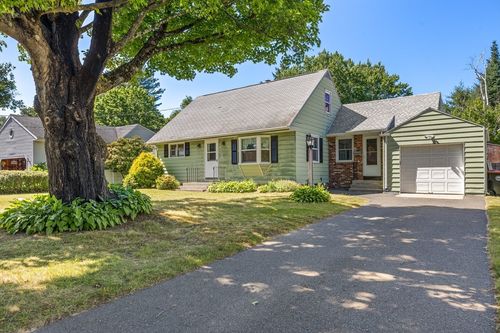 80 Judd Ave, South Hadley, MA, 01075-1756 | Card Image