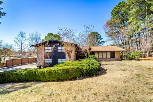 108 Ridgewood St, Hot Springs, AR, 71901-8007 | Card Image