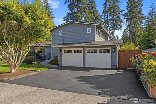 20903 88th Pl W, Edmonds, WA, 98026-6905 | Card Image