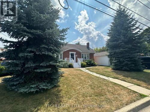 103 Wellington Street, Clarington (Bowmanville), ON, L1G1V8 | Card Image