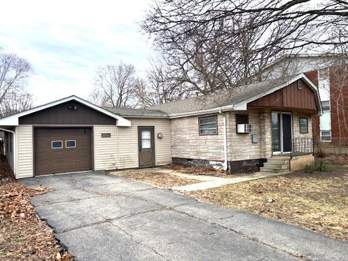 722 W South St, Plano, IL, 60545-1749 | Card Image