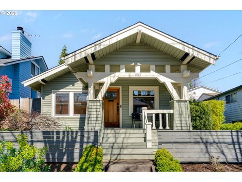 2023 Se Pine St, Portland, OR, 97214-1608 | Card Image