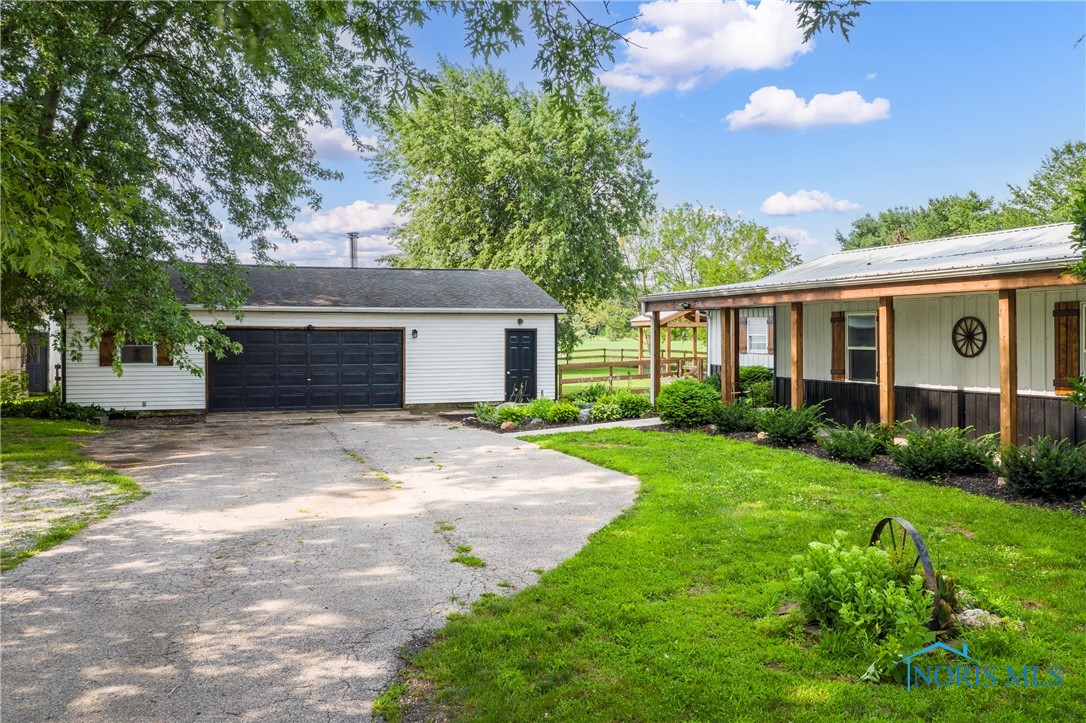 County Road B , Swanton, OH 43558