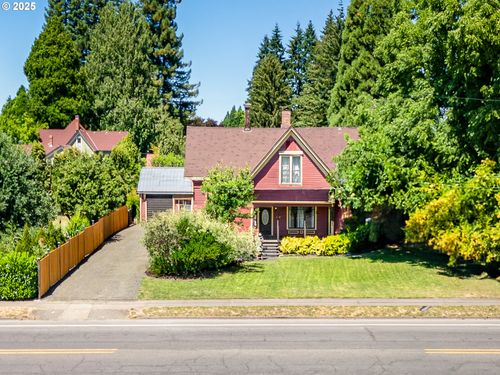 858 Main St E, Monmouth, OR, 97361-1831 | Card Image