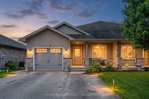 105 Milton Seiler Cres, Palmerston, ON, N0G2P0 | Card Image