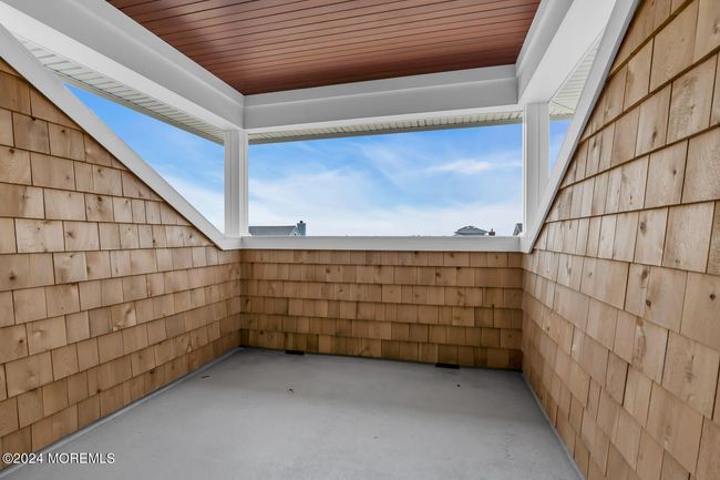210 24 Th Ave, House other with 7 bedrooms, 5 bathrooms and null parking in Seaside Park NJ | Image 73