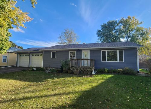 912 4th St Se, Pipestone, MN, 56164-2024 | Card Image