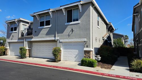 373-373 N Amedeo Ln, Clovis, CA, 93611-5383 | Card Image