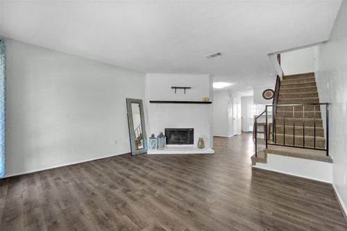7-641 Carriagehouse Ln, Garland, TX, 75040-9005 | Card Image