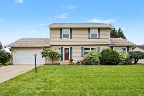 18322 Crownhill Dr, South Bend, IN, 46637-4327 | Card Image