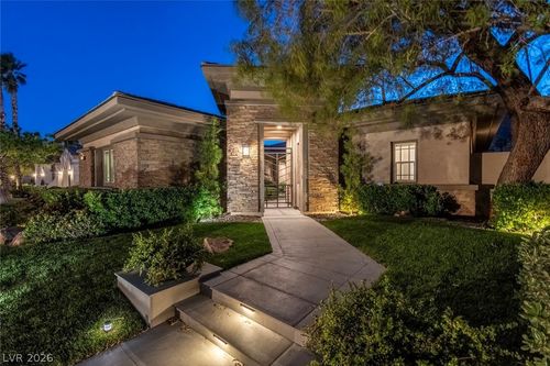 2797 Turtle Head Peak Dr, Las Vegas, NV, 89135-1640 | Card Image