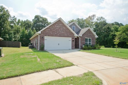 3103 Chestnut Ct Se, Decatur, AL, 35603-5554 | Card Image
