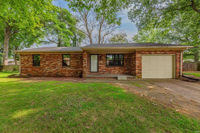 7525 Ridgeway Avenue, House other with 3 bedrooms, 1 bathrooms and null parking in Evansville IN | Image 1