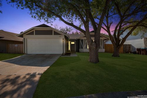 7530 Longing Trl, San Antonio, TX, 78244-2227 | Card Image