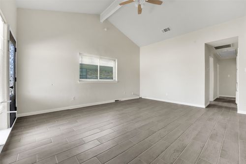 405 S Las Vegas Trl, White Settlement, TX, 76108-2752 | Card Image