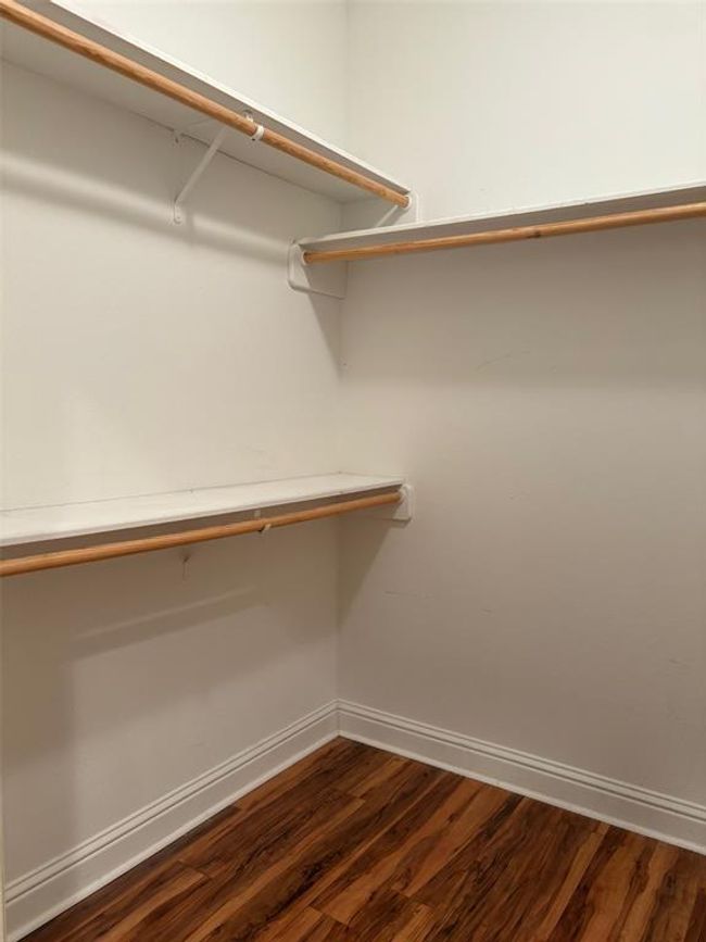 Walk In Closet 2 | Image 15