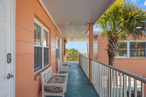 25-10280 Gulf Boulevard, ST PETERSBURG, FL, 33706 | Card Image