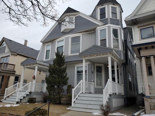 2054 N Cambridge Ave, Milwaukee, WI, 53202-1060 | Card Image