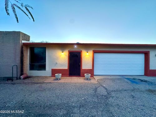 17350 S Myrick Ln, Sahuarita, AZ, 85629-1282 | Card Image