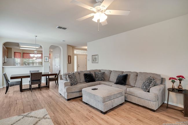 125 Wright Cv, House other with 3 bedrooms, 2 bathrooms and null parking in Cibolo TX | Image 11
