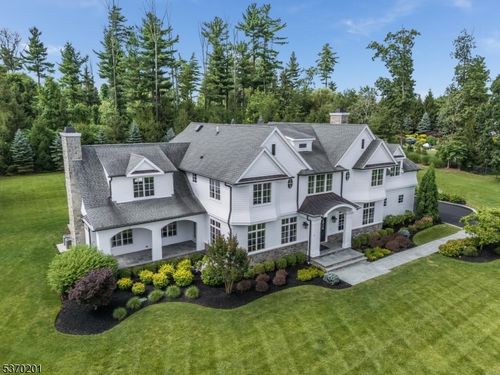 6 Tall Timber Ln, Basking Ridge, NJ, 07920-3215 | Card Image