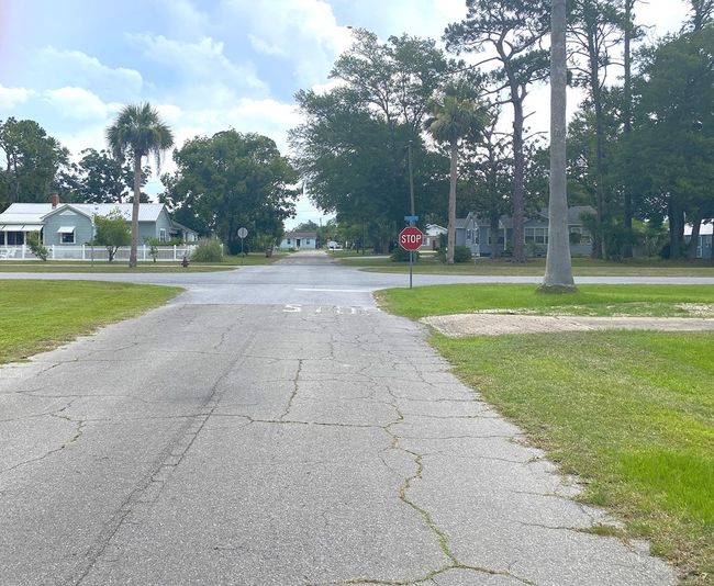 208 12 Th St, Home with 0 bedrooms, 0 bathrooms and null parking in Port St. Joe FL | Image 7