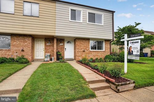 858 Dogwood Ct, HERNDON, VA, 20170-5446 | Card Image