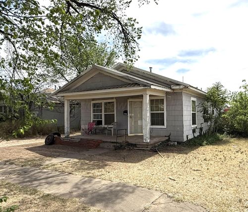 807 N West St, Pampa, TX, 79065-5341 | Card Image