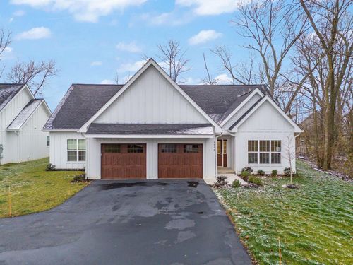 3924 Logan Court, Hilliard, OH, 43026 | Card Image