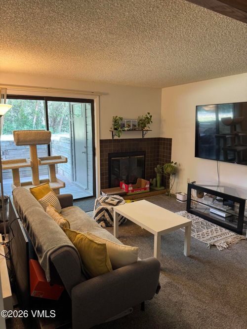 i102-1061 W Beaver Creek Blvd, Avon, CO, 81620-7459 | Card Image