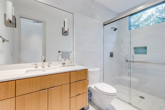 9333 Biscayne Blvd, House other with 5 bedrooms, 6 bathrooms and null parking in Dallas TX | Image 17