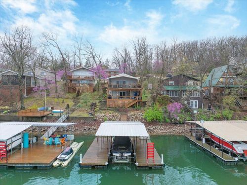 43 Glenmeadows Ct, Linn Creek, MO, 65052-1725 | Card Image