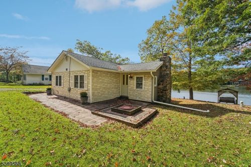 48 Lake Shore Rd E, Hardyston, NJ, 07460-1217 | Card Image