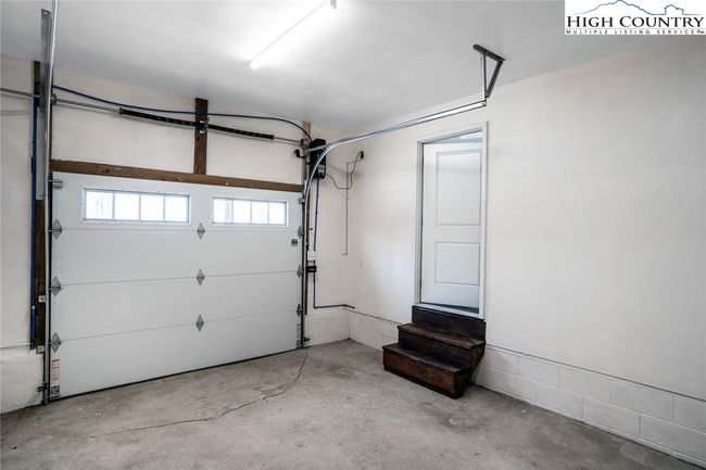150 Squirrel Corn Ln, House other with 3 bedrooms, 3 bathrooms and null parking in Sugar Mountain NC | Image 41