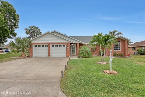 160 Palm Cir, Melbourne, FL, 32940-7237 | Card Image