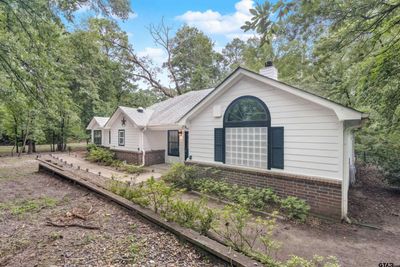 353 Rolling Ridge, House other with 3 bedrooms, 2 bathrooms and null parking in Holly Lake Ranch TX | Image 2