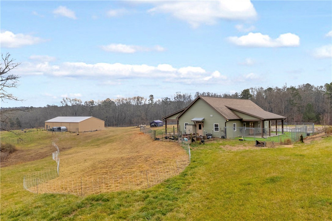Commercial Sale in Walhalla