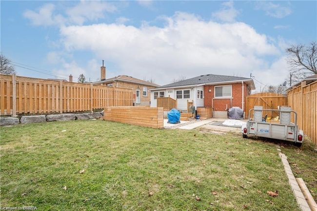 A - 426 Highland Rd E, House other with 2 bedrooms, 1 bathrooms and 2 parking in Kitchener ON | Image 22